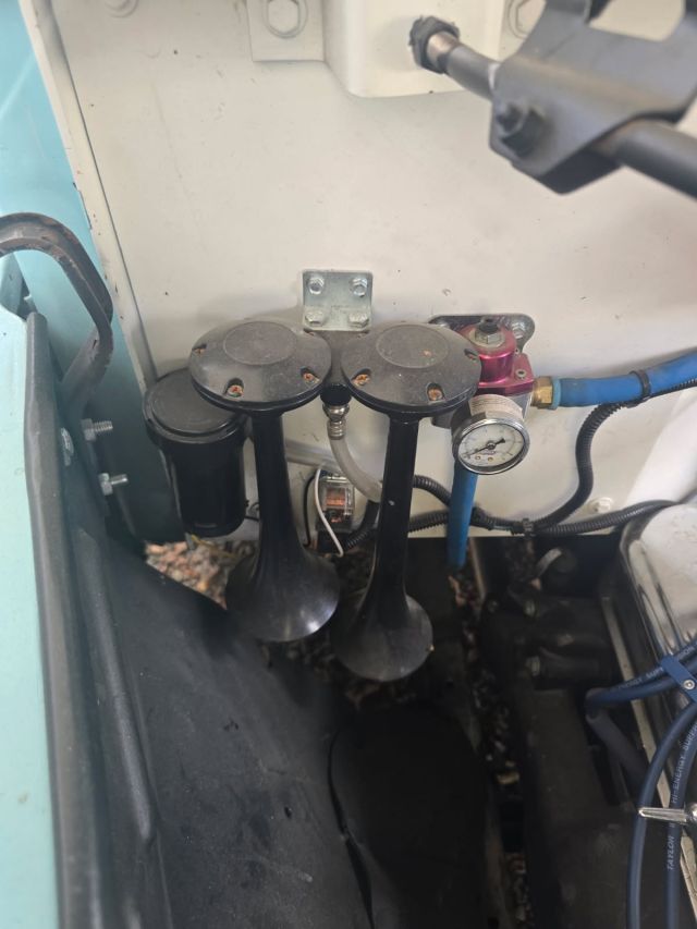 Air Horns.jpg
