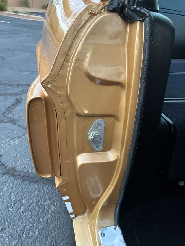 PassRearDoorJam.JPG