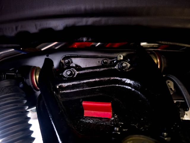 upper control arm.jpg