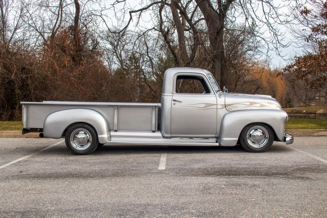 LOT_496_1949_Chevrolet_County_C-223.jpg