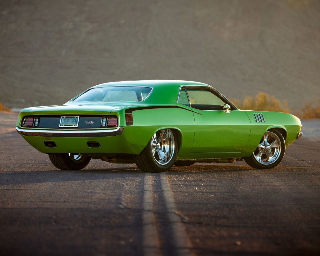 1971 Plymouth 'Cuda "Hell's HEMI" restomod, front three-quarter exterior view