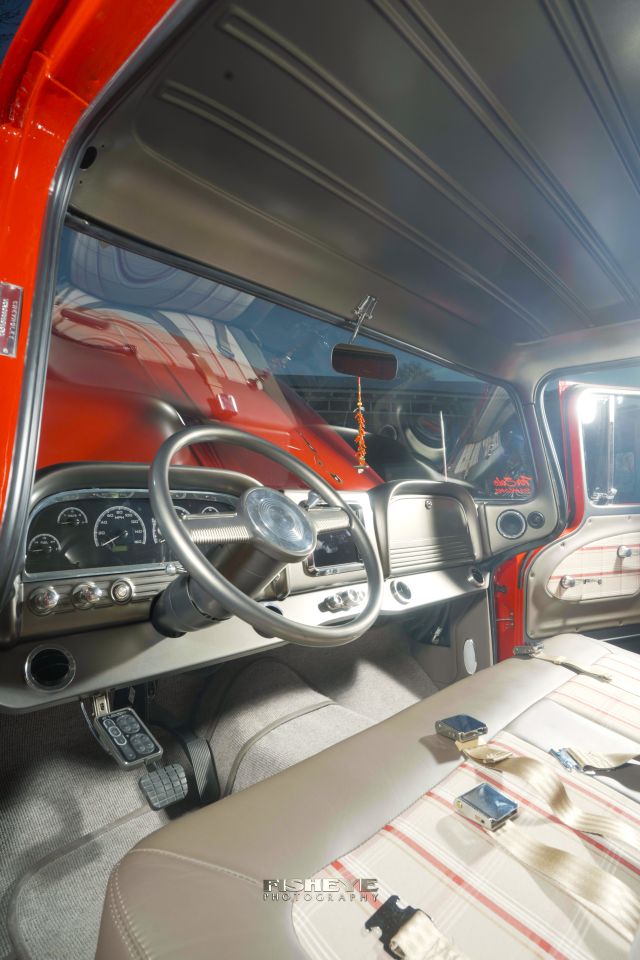 63_ Interior.jpg