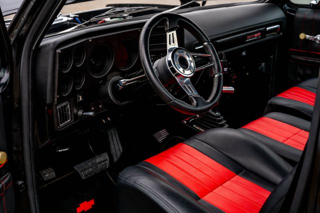interior seats view 4.jpg
