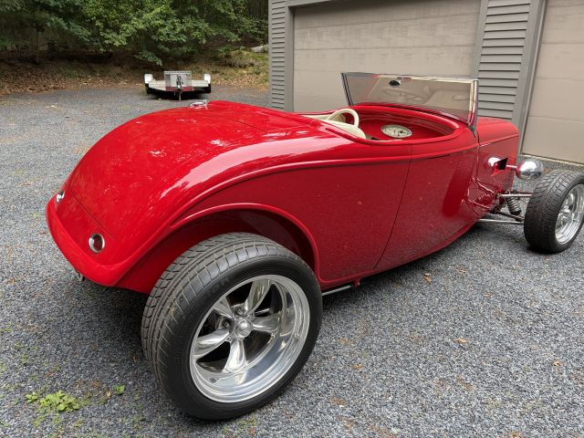 #653 – 1934 Ford Roadster-04.jpg