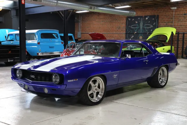 1969-chevrolet-camaro-super-sport-replica (80).webp