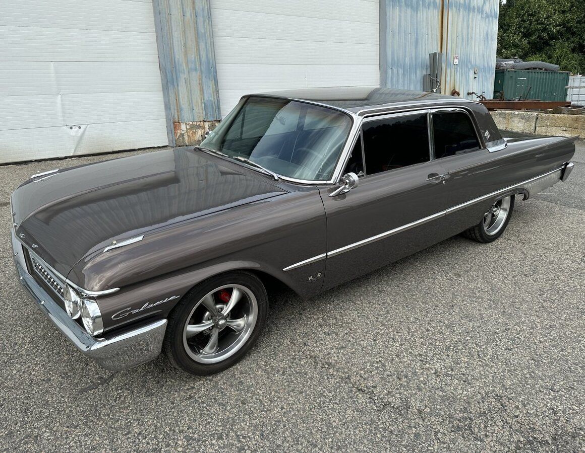 #524 – 1961 Ford Galaxie-01.jpg