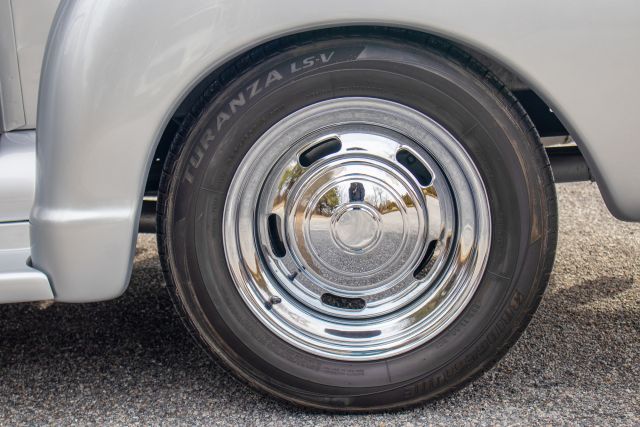 LOT_496_1949_Chevrolet_County_C-251.jpg