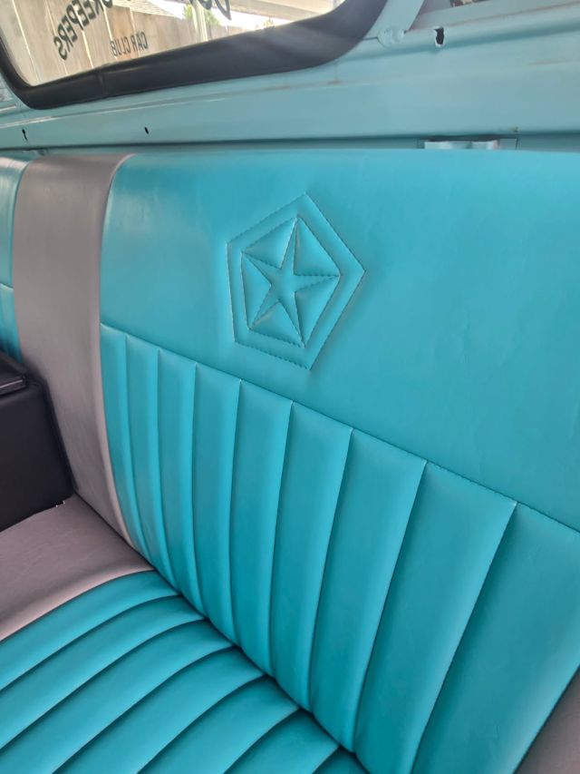 lft seat.jpg