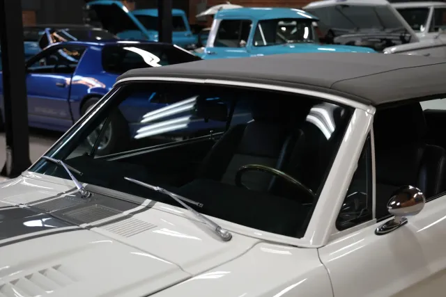 1967-ford-mustang-2dr-convertible (55).webp