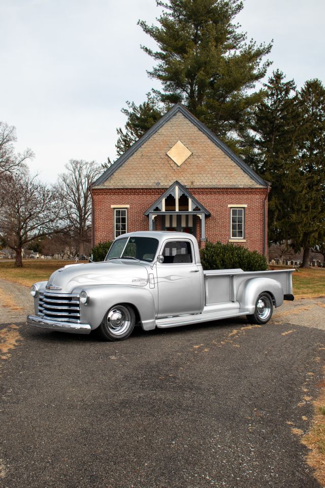 LOT_496_1949_Chevrolet_County_C-230.jpg