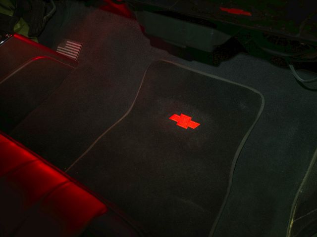 interior floor mat passenger.jpg
