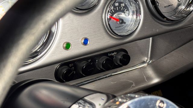 71Cuda-157.jpg