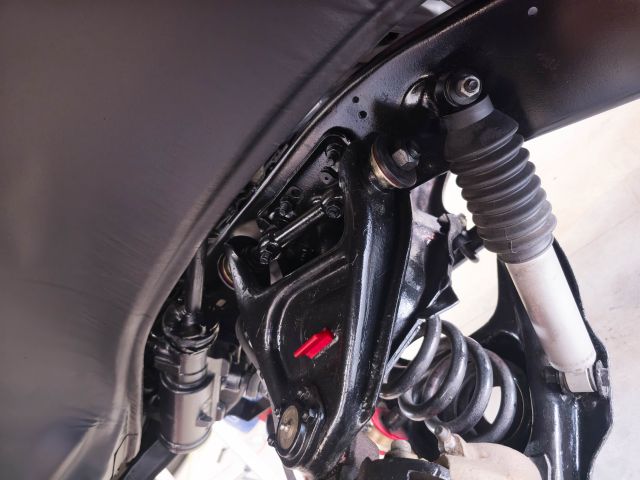 front suspension driver 4.jpg