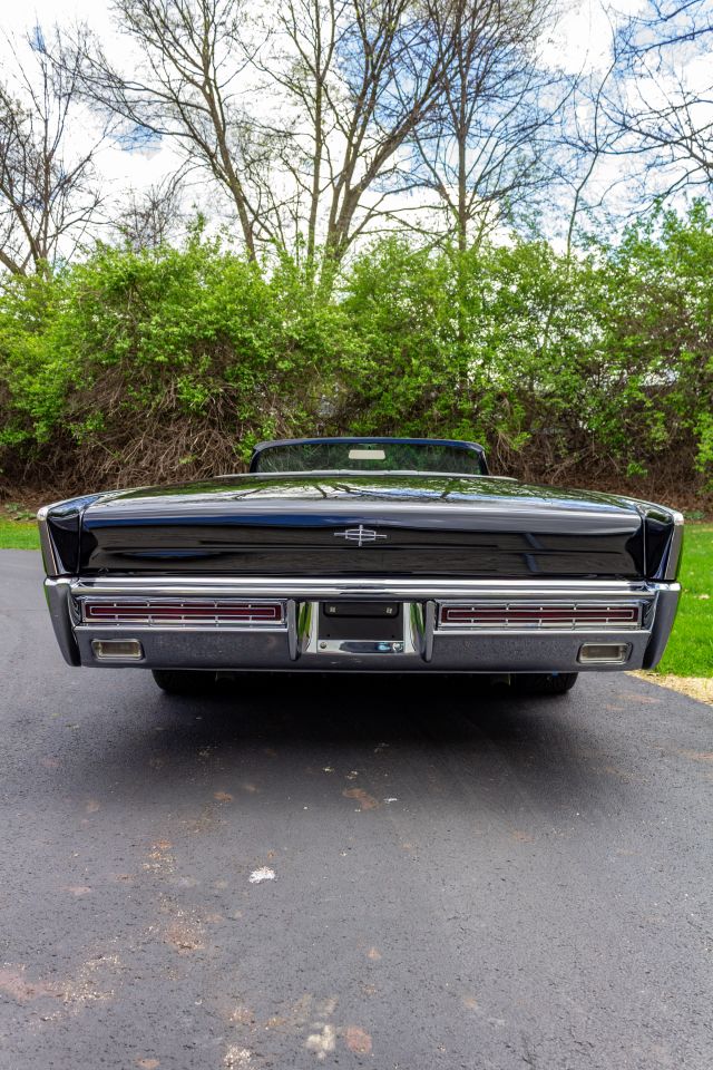 015 - Lincoln_1966 Continental Custom Roadster_20260406.jpg