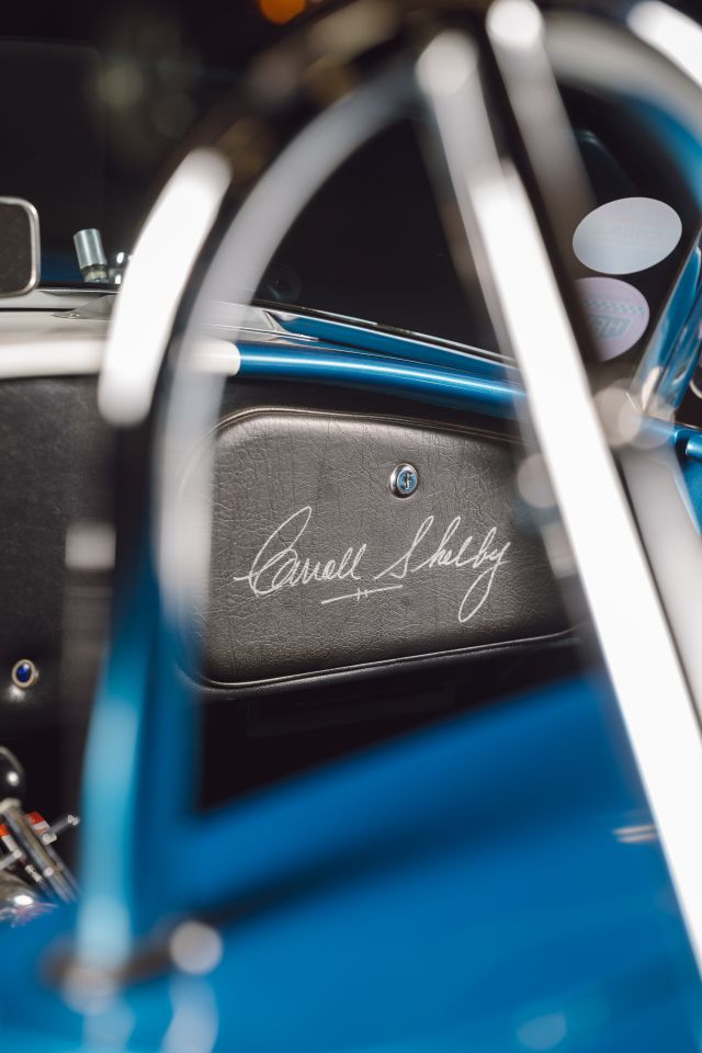 AC COBRA-101.jpg