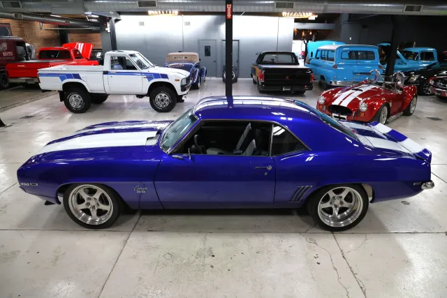 1969-chevrolet-camaro-super-sport-replica (74).webp