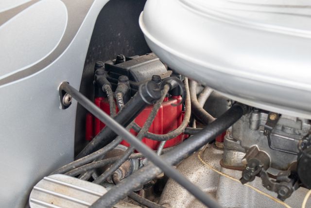 LOT_496_1949_Chevrolet_County_C-302.jpg