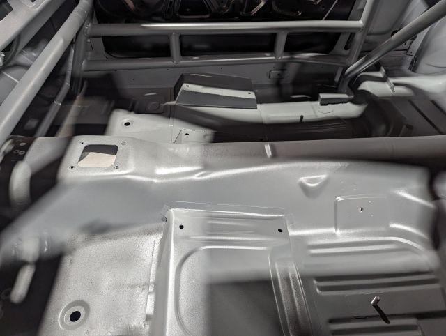 44_CHASSIS.jpg