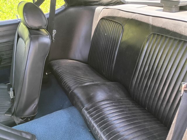 Rear seats.jpg