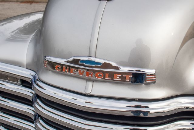 LOT_496_1949_Chevrolet_County_C-239.jpg