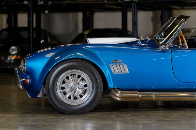 AC COBRA-124.jpg