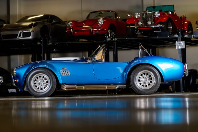 AC COBRA-121.jpg