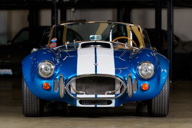 AC COBRA-2.jpg