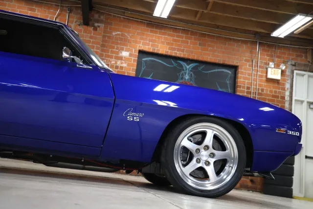 1969-chevrolet-camaro-super-sport-replica (31).webp