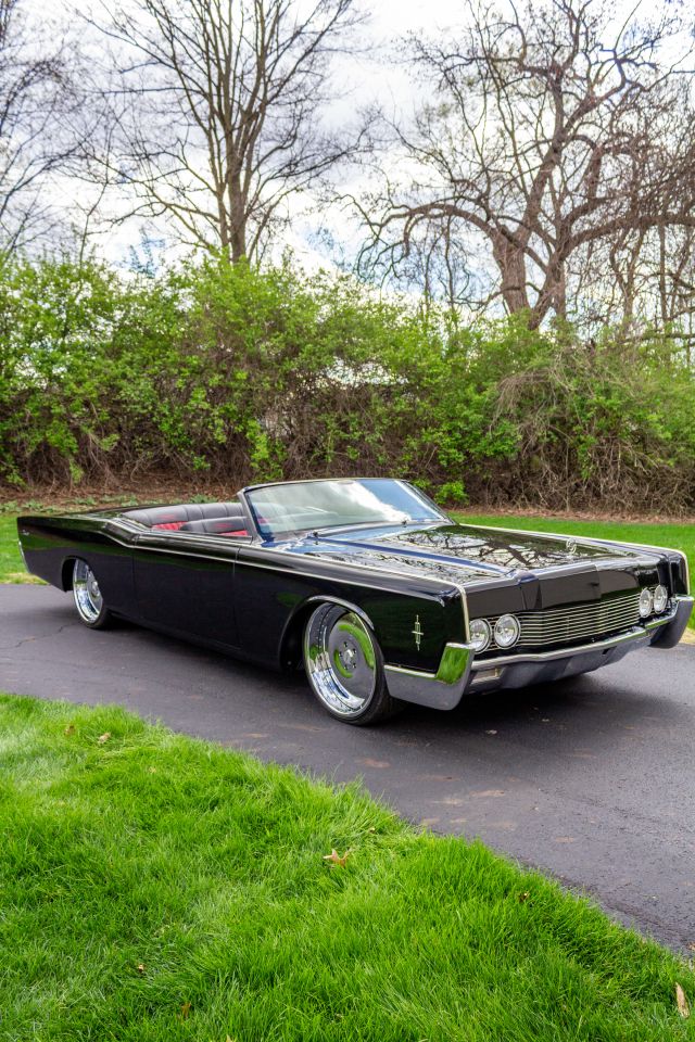 012 - Lincoln_1966 Continental Custom Roadster_20260406.jpg