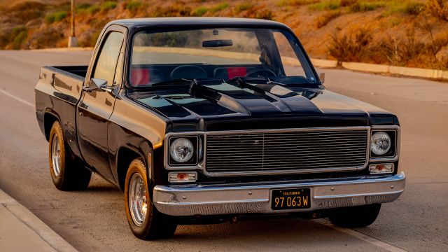 74-chevy-c10-hero.jpg