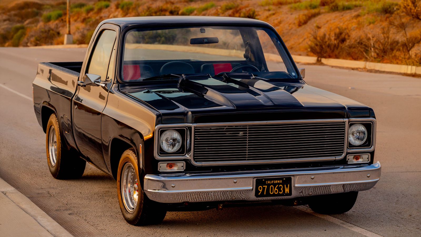 74-chevy-c10-hero.jpg