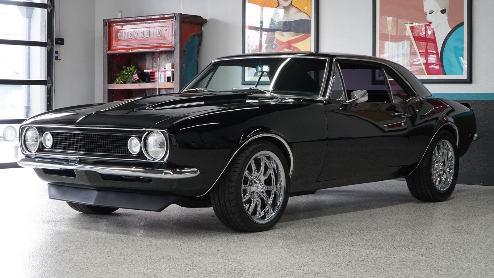 black-67-camaro-hero.jpg