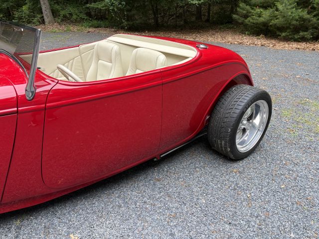 #653 – 1934 Ford Roadster-02.jpg