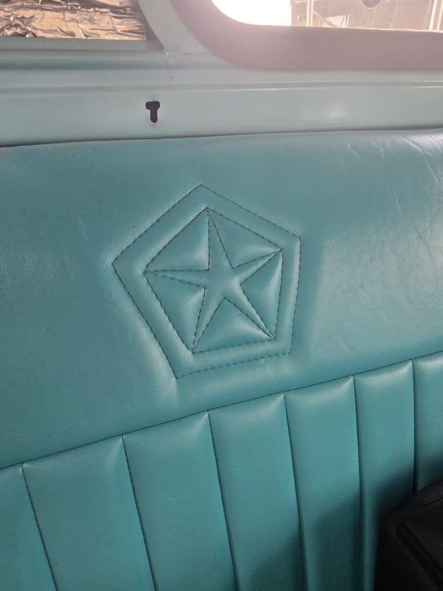 rt seat back.jpg