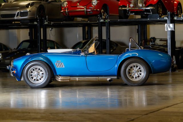 AC COBRA-120.jpg