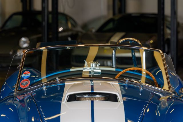 AC COBRA-4.jpg