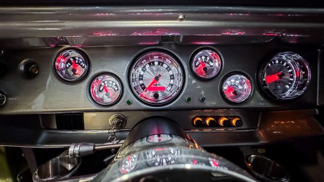 71Cuda-194.jpg