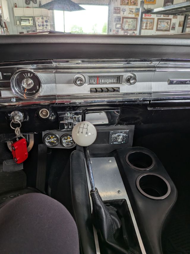 #530 – 1965 Ford Falcon-30.jpg