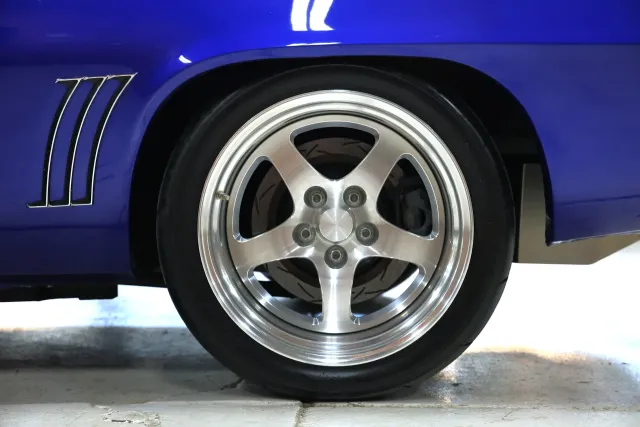 1969-chevrolet-camaro-super-sport-replica (59).webp