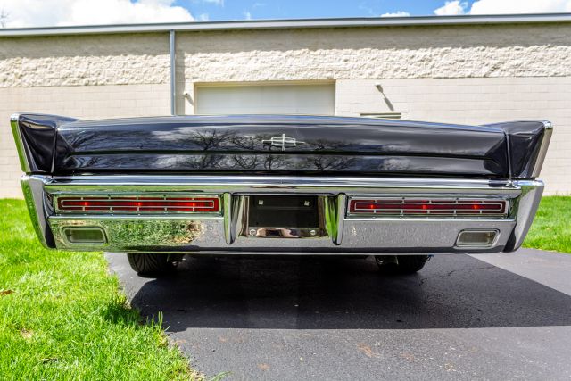 021 - Lincoln_1966 Continental Custom Roadster_20260406.jpg