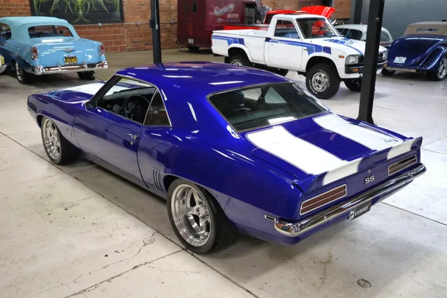 1969-chevrolet-camaro-super-sport-replica (53).webp
