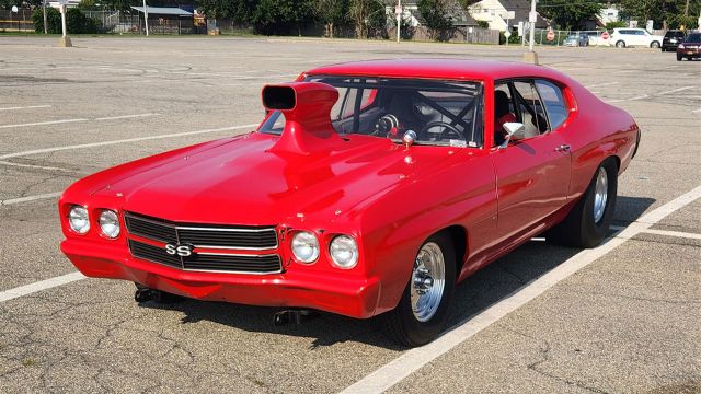 drag-chevelle-hero.jpg