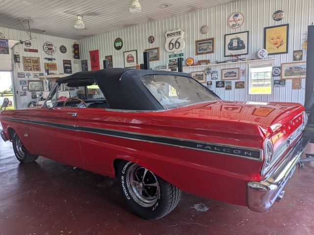 #530 – 1965 Ford Falcon-13.jpg