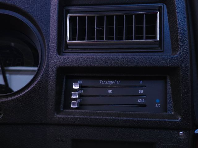 interior  vintage air.jpg