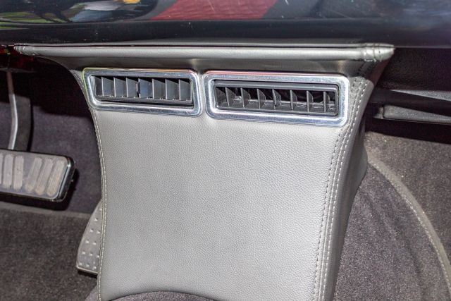 076 - Lincoln_1966 Continental Custom Roadster_20260406.jpg