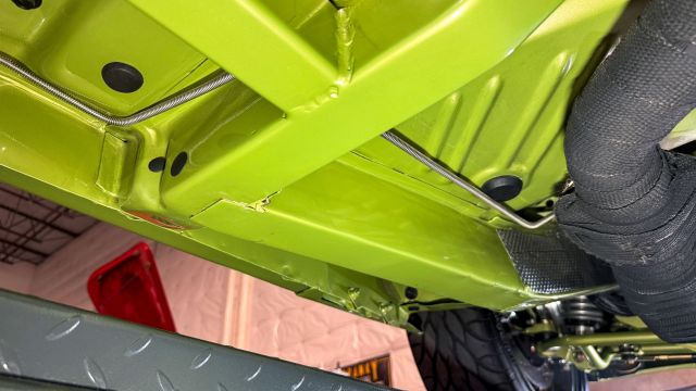 71Cuda-130.jpg