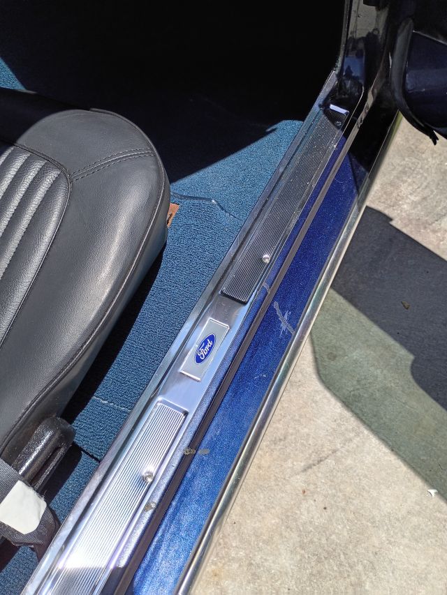 Passenger Door Sill.jpg