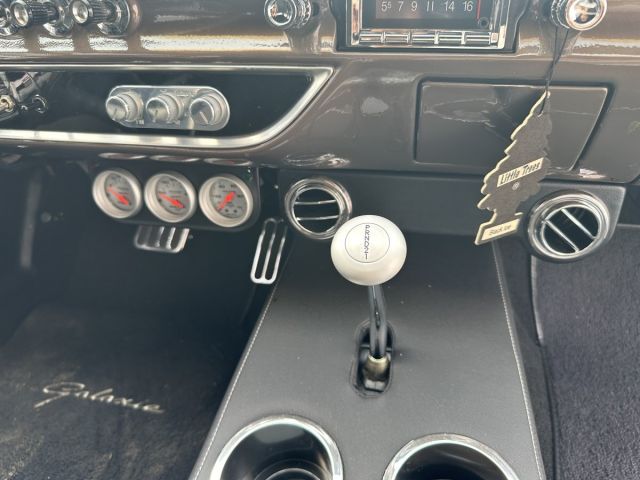 #524 – 1961 Ford Galaxie-44.jpg