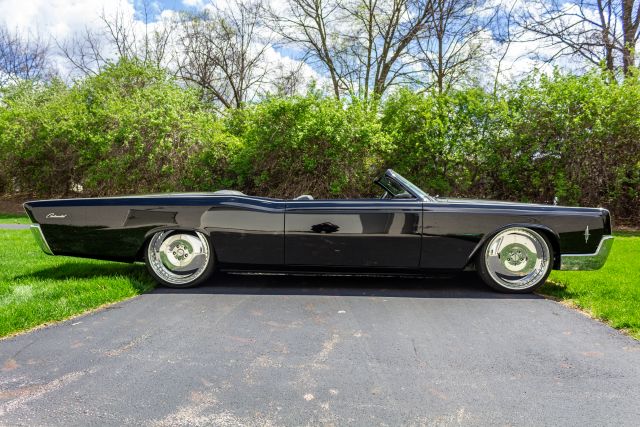 003 - Lincoln_1966 Continental Custom Roadster_20260406.jpg