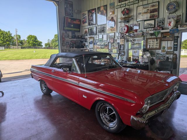#530 – 1965 Ford Falcon-10.jpg